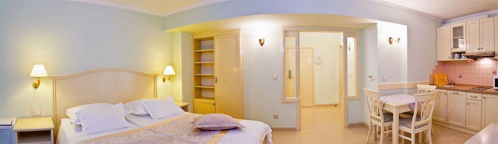 Hotel Sunceva Postelja Brela Bagian luar foto