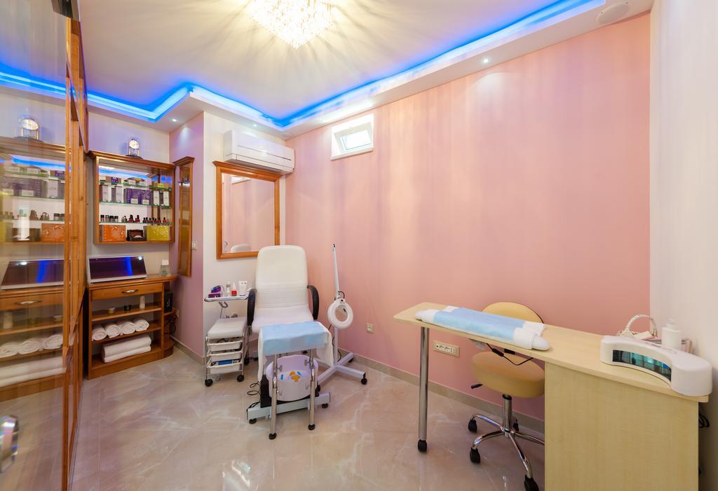 Hotel Sunceva Postelja Brela Bagian luar foto