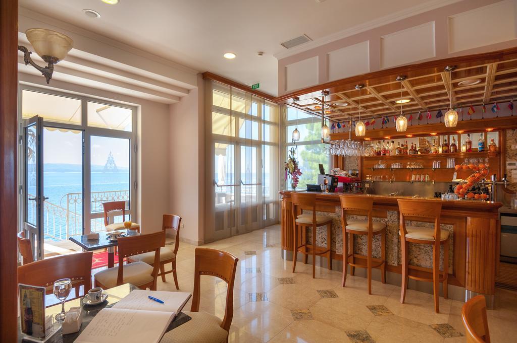 Hotel Sunceva Postelja Brela Bagian luar foto