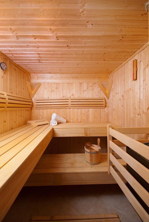 Hotel Sunceva Postelja Brela Bagian luar foto