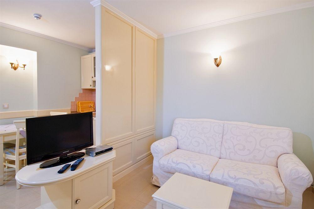 Hotel Sunceva Postelja Brela Bagian luar foto
