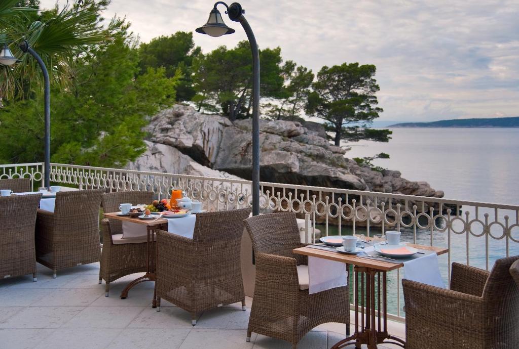 Hotel Sunceva Postelja Brela Bagian luar foto
